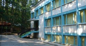 Hotel by the sea Kiten